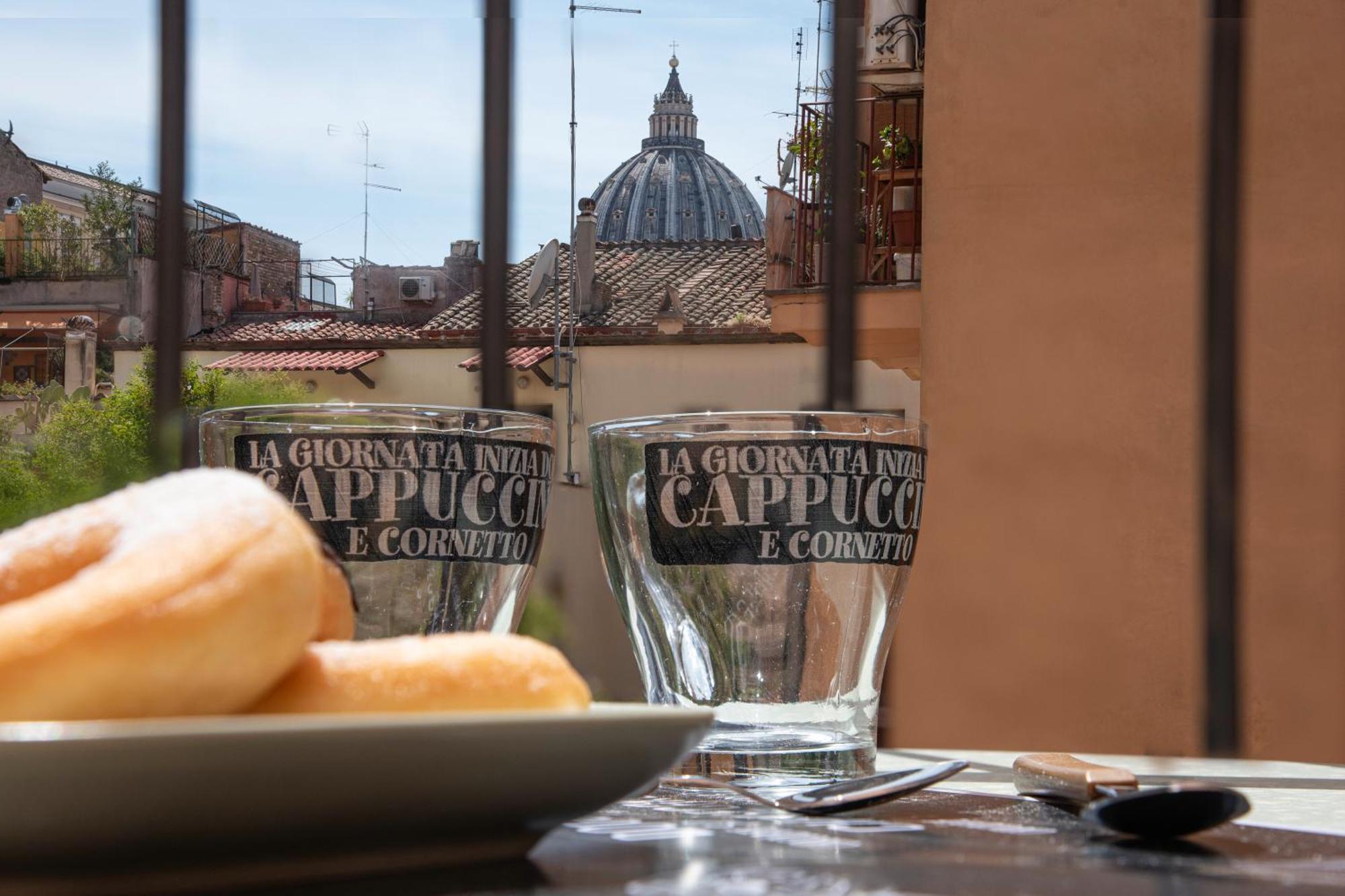 Vatican Boutique Apartment With St Peters Dome View Rom Exterior foto