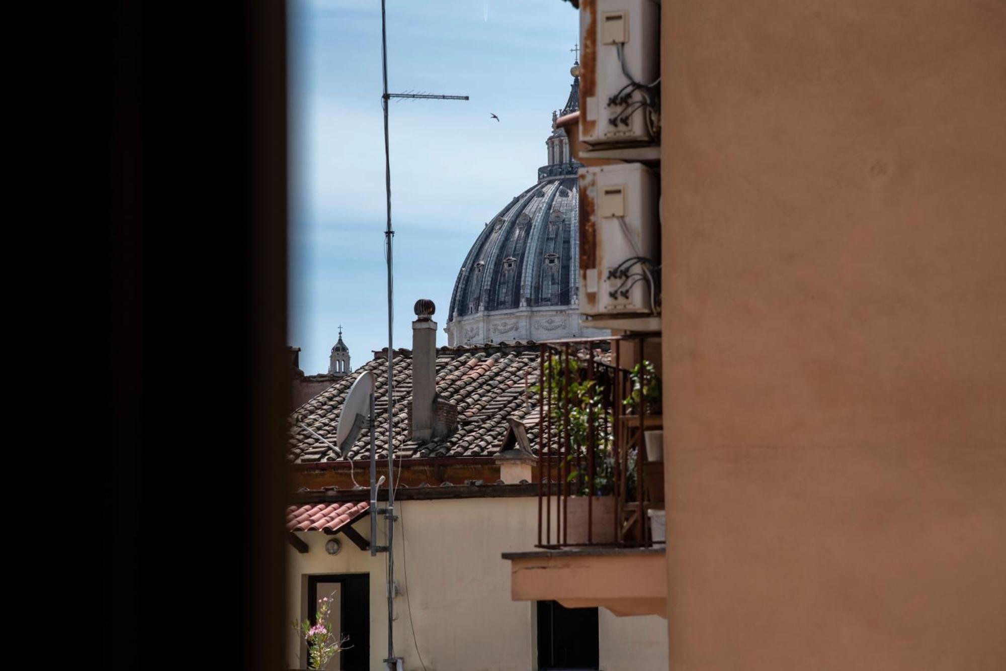 Vatican Boutique Apartment With St Peters Dome View Rom Exterior foto